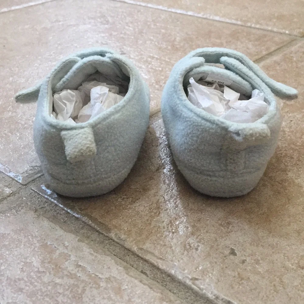 KRU Layette Baby Boys Car Soft Fleece Slippers
